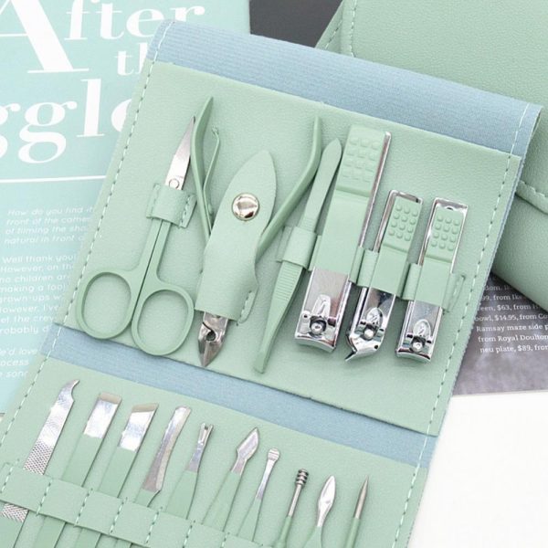 16-Piece Premium Personal Manicure & Pedicure Grooming Kit – Professional Stainless Steel Nail Clippers & Care Set with Travel Case